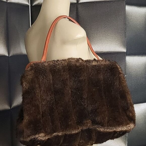 Sondra Roberts purse - Picture 2 of 13